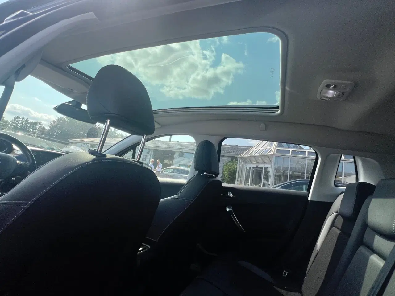 Billede 13 - Peugeot 2008 1,6 BlueHDi 100 Allure Sky