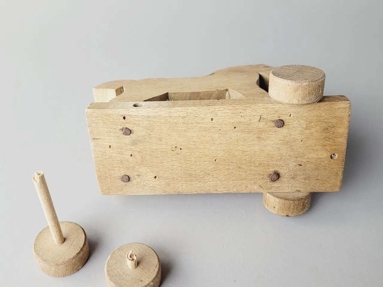 Billede 7 - ⭐️: Unik vintage træhest – Charmerende håndlavet 