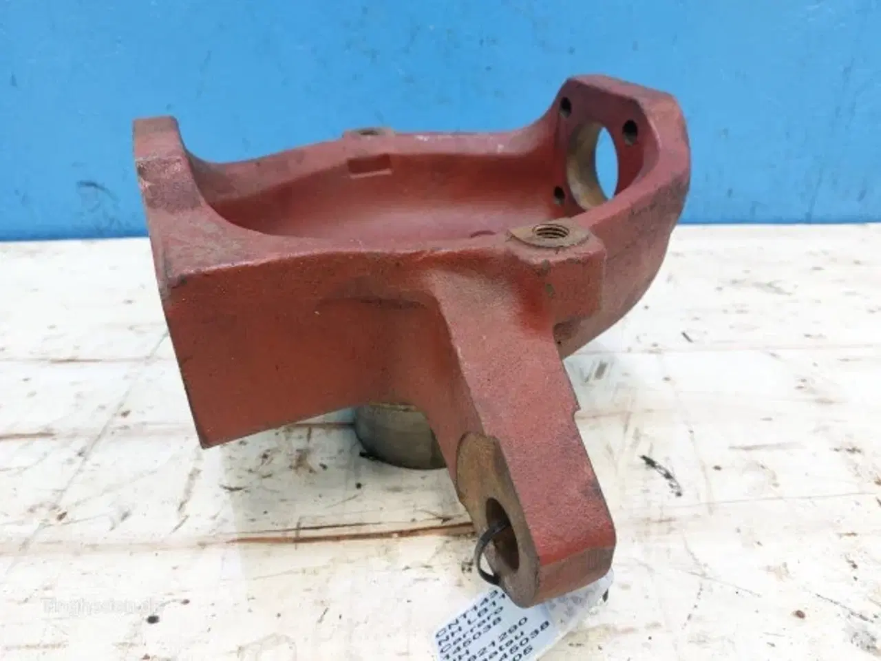 Billede 5 - New Holland LB115B Styrespindel Hus 85821290