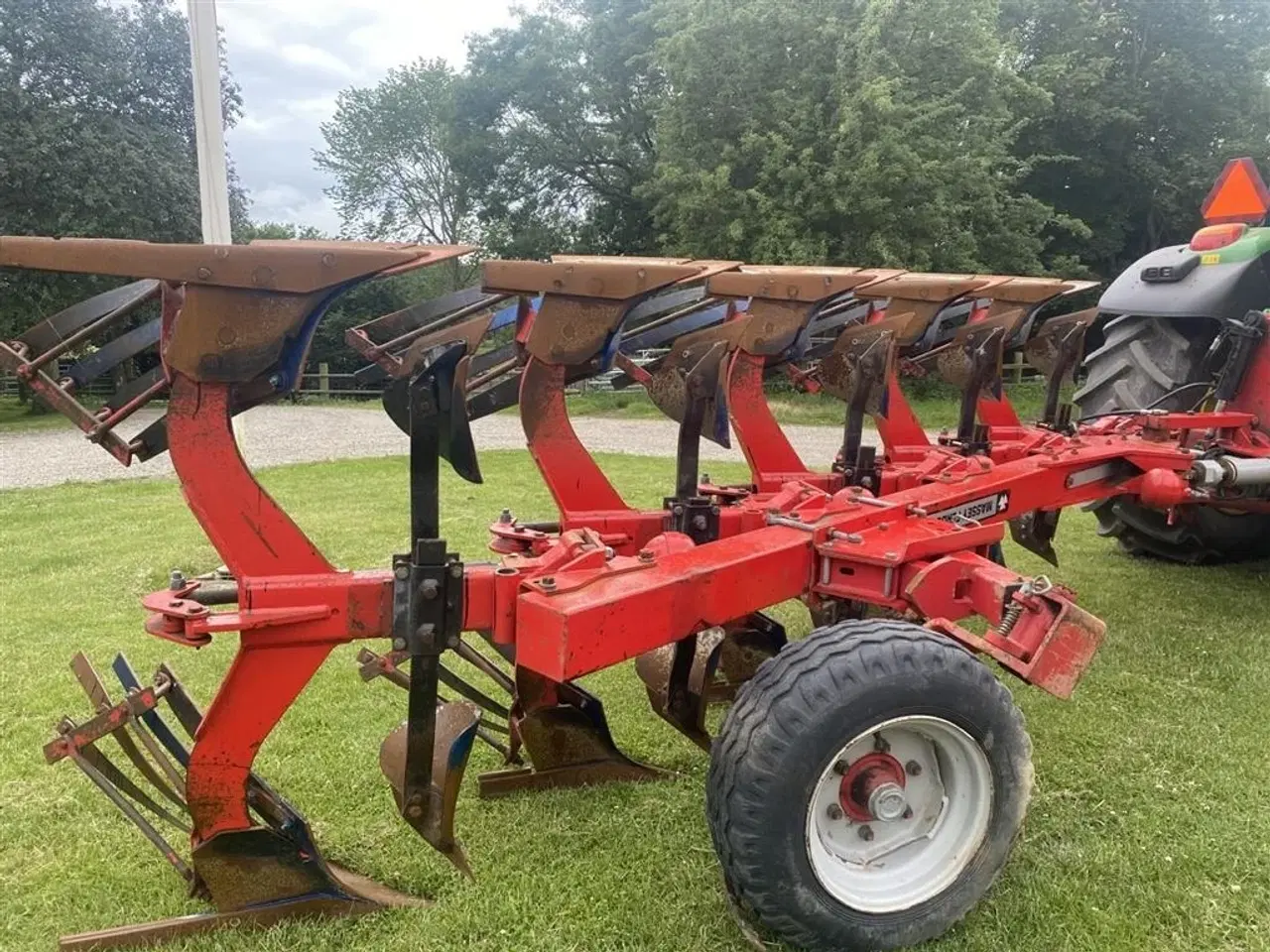 Billede 6 - Massey Ferguson 5 furet vendeplov med hydraulisk stenudløser