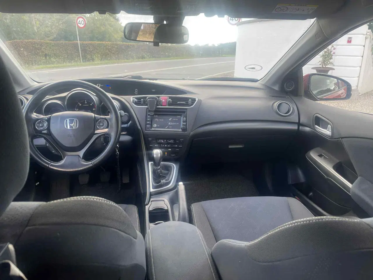 Billede 6 - Velholdt Bil