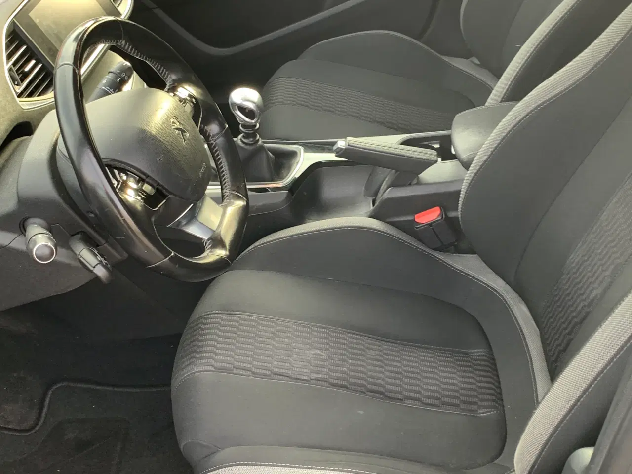 Billede 5 - Peugeot 308 1,6 bluehdi 120kr halvårligt