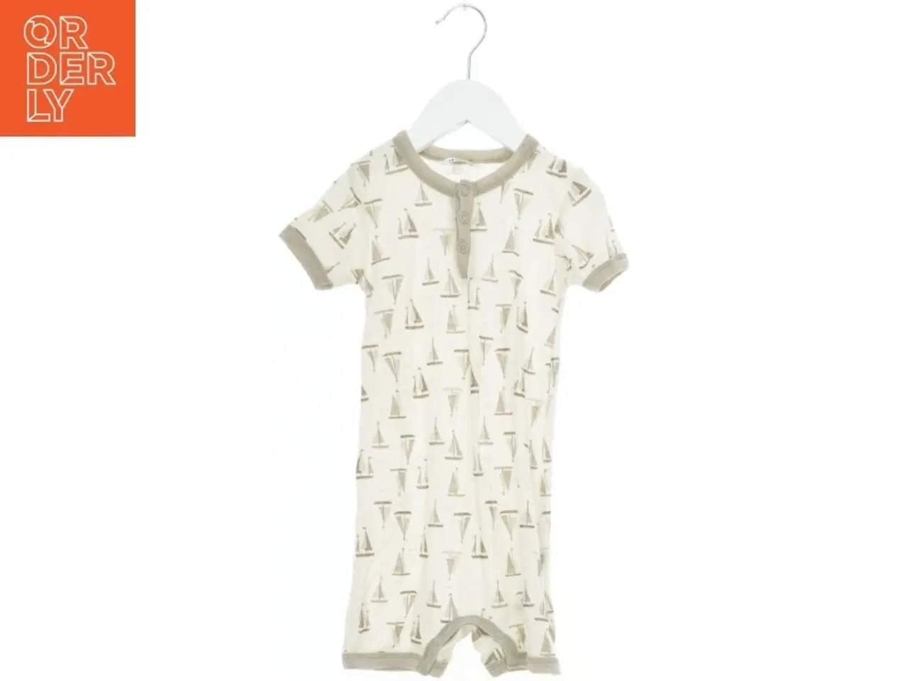 Billede 1 - Sommerdragt med bådmotiv fra Joha (str. 104)