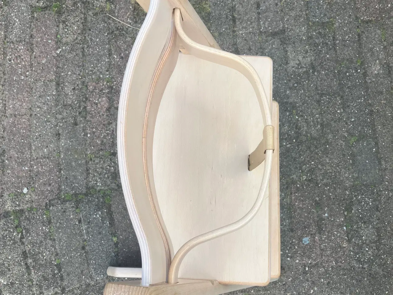 Billede 5 - Stokkestol i lys træ m tilbehør 😉