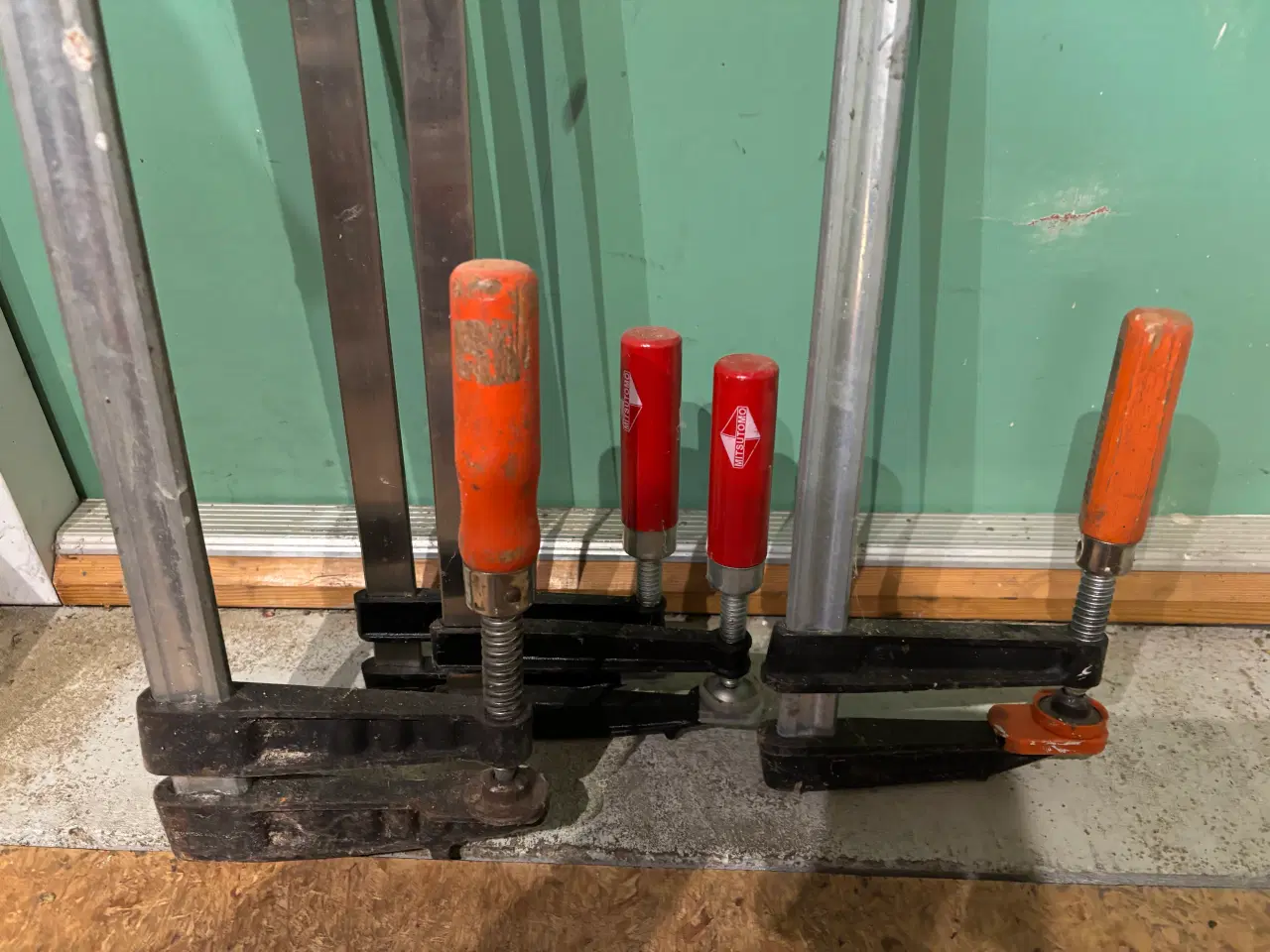 Billede 2 - Skruetvinger