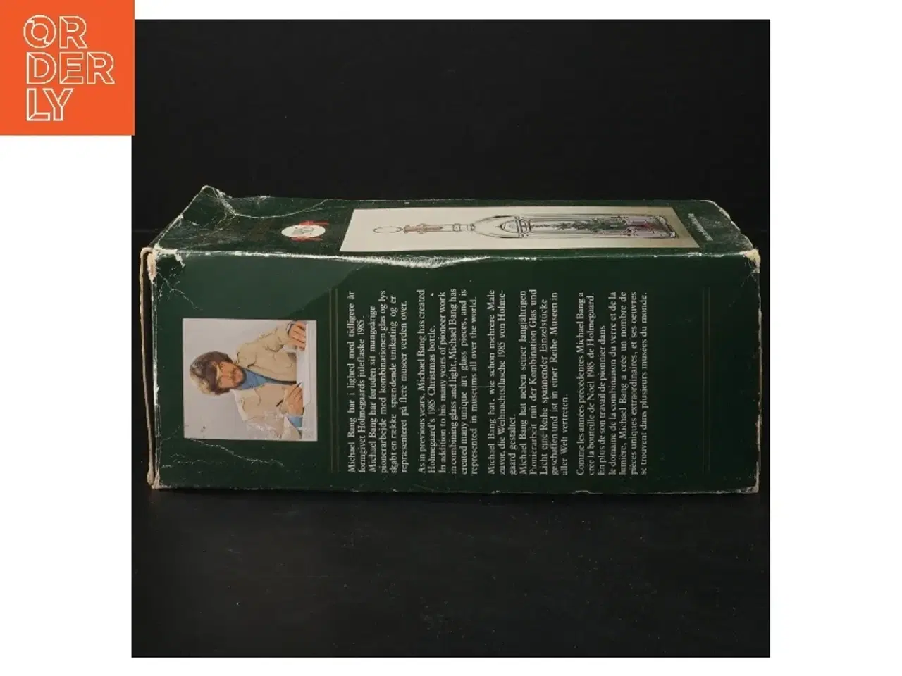 Billede 4 - Klukflaske med juletræsmotiv fra Holmegaard (str. 20 cm)