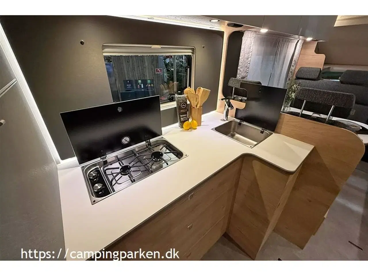 Billede 10 - 2026 - Dethleffs XL Family A 7872-2 En komfortabel vinteroptimeret feriebolig til 6 personer, 180 hk