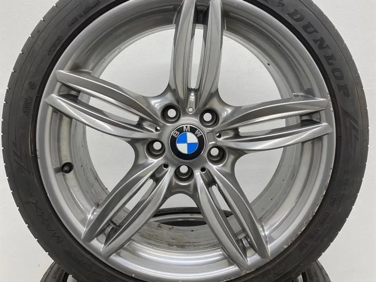 Billede 2 - 19" original BMW Alufælge med dæk "M double spoke 351" A64495 F10 F11 F12 F13 F06 GC F10 LCI F11 LCI F06 GC LCI F12 LCI F13 LCI