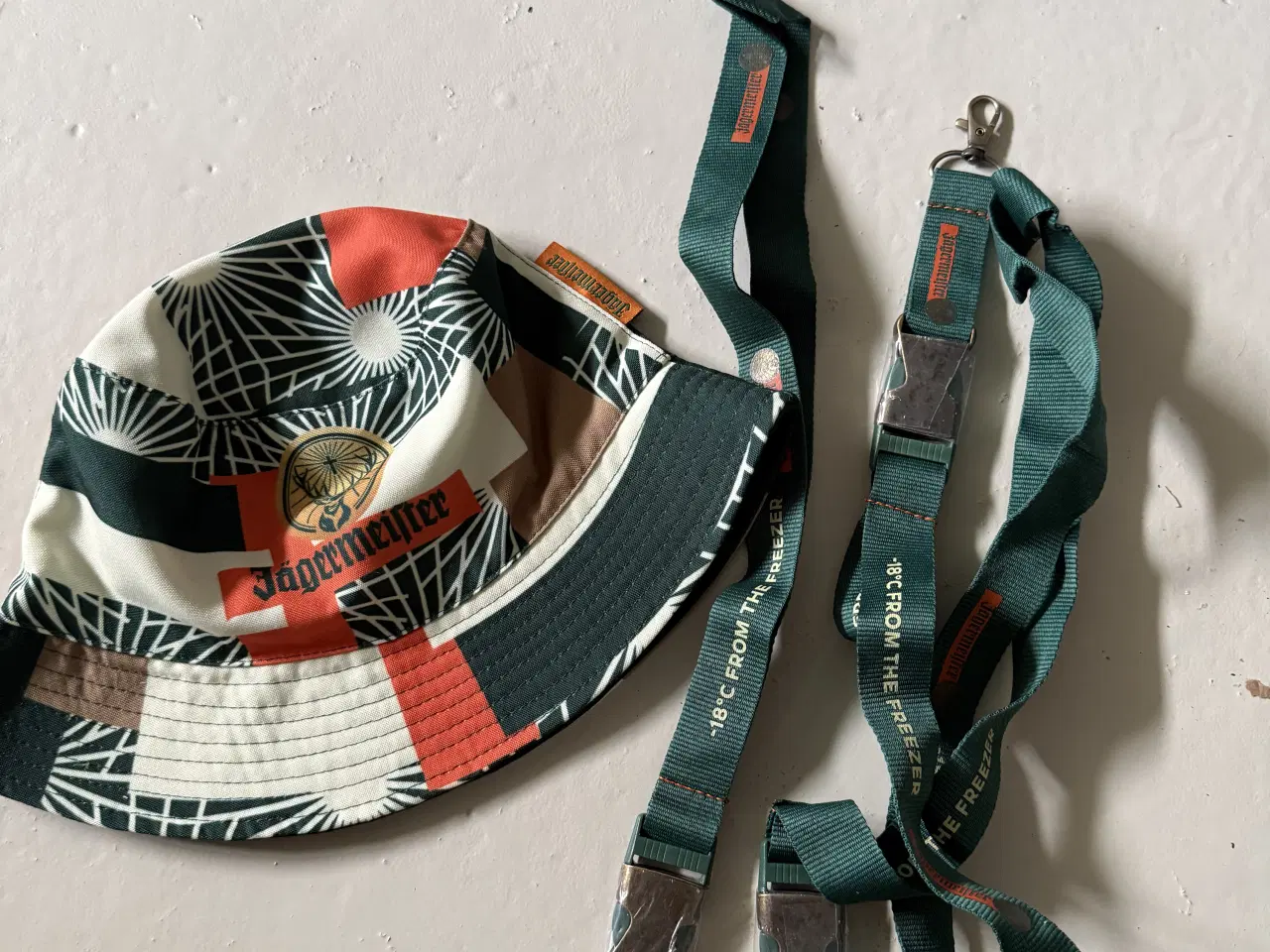 Billede 5 - Sælger Jagermeister maskine og merch 