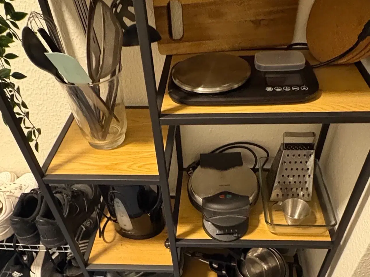 Billede 1 - Reol fra Jysk