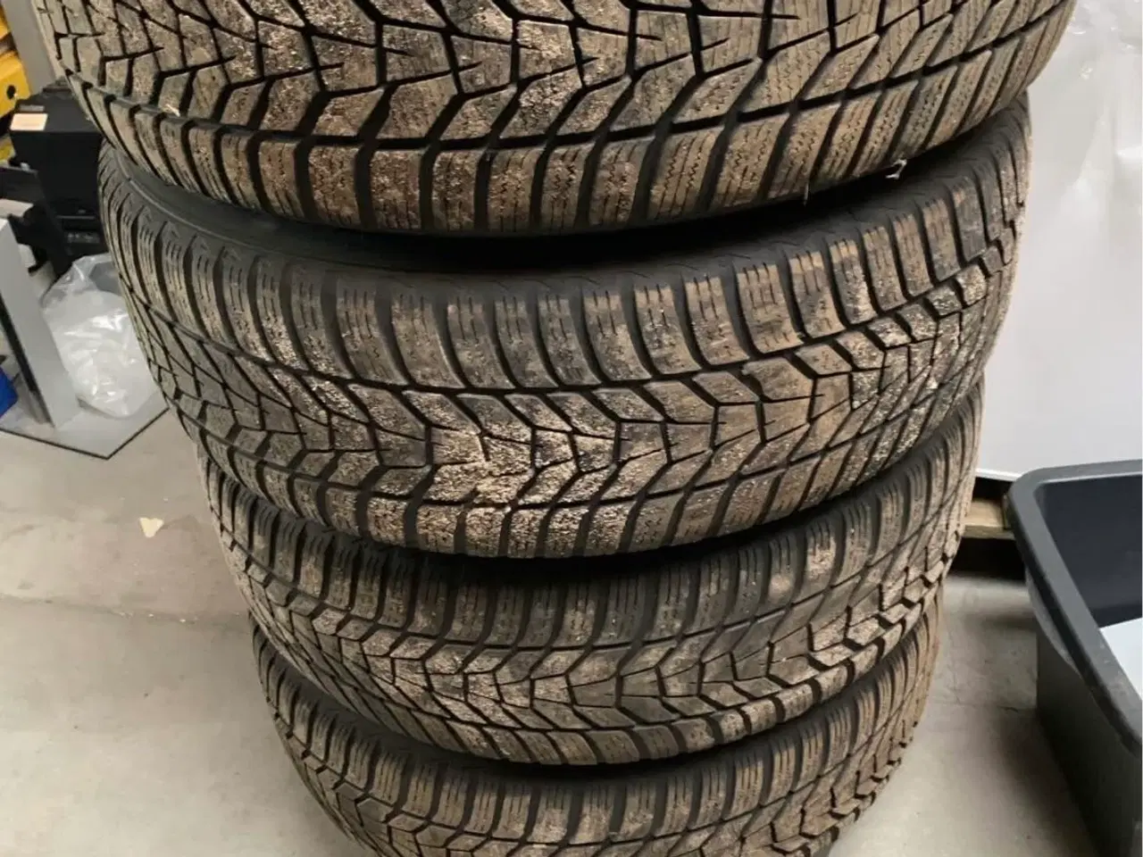 Billede 2 - Alufælge m vinterdæk