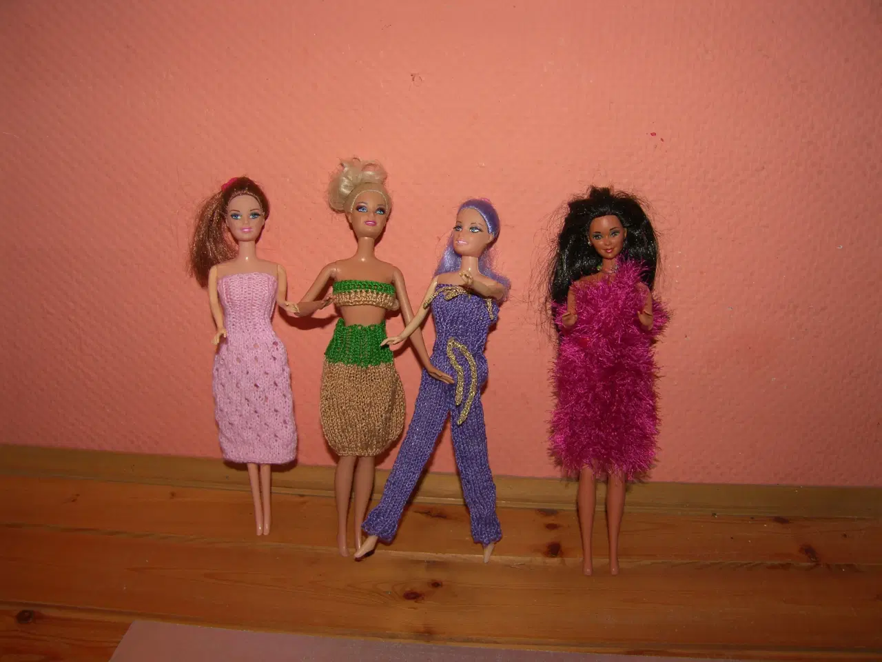 Billede 2 - Barbie tøj
