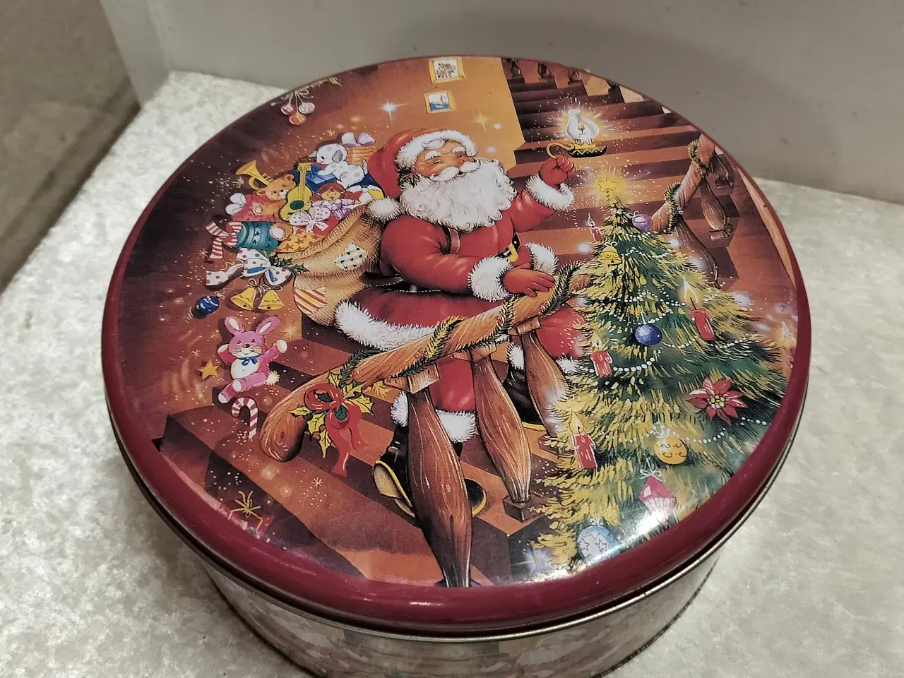 Billede 1 - Gammel Jule kagedåse med julemand