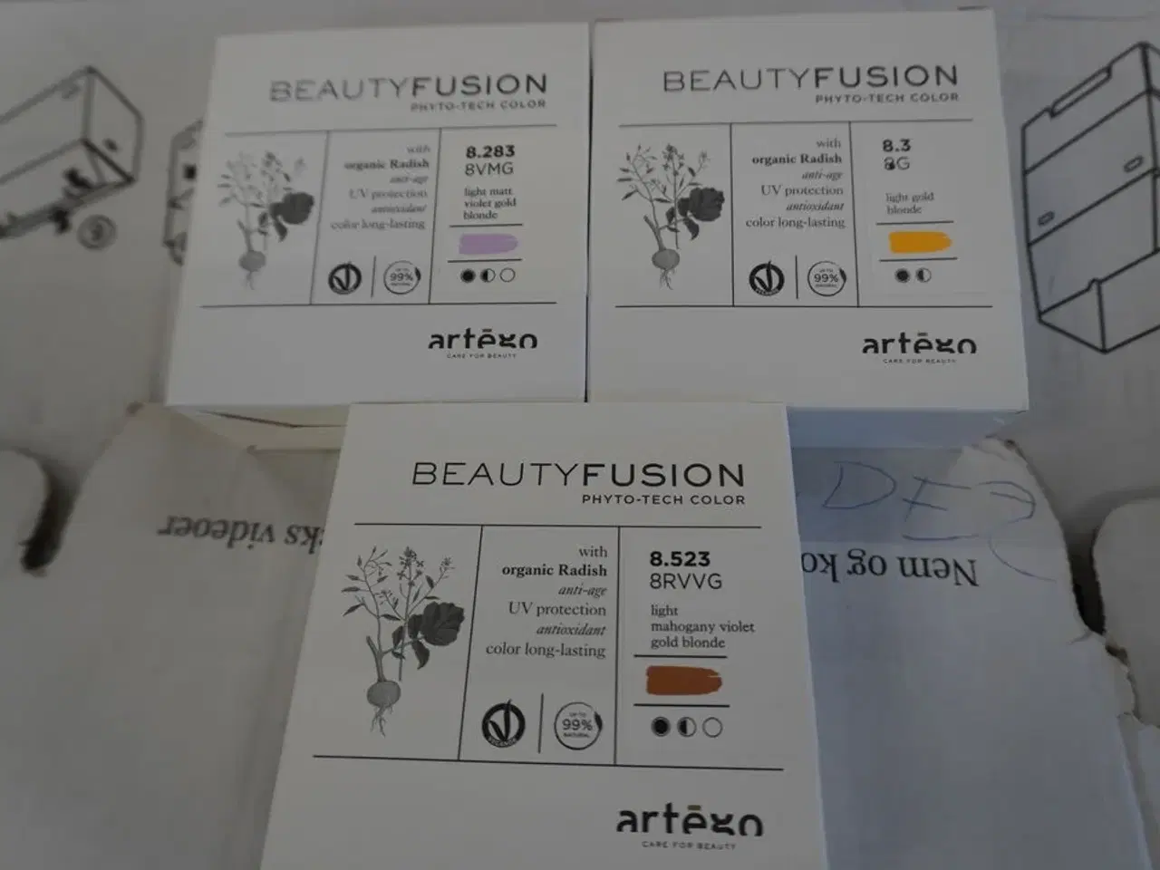 Billede 1 - Kasse med hårfarve, Artego BeautyFusion 100ml
