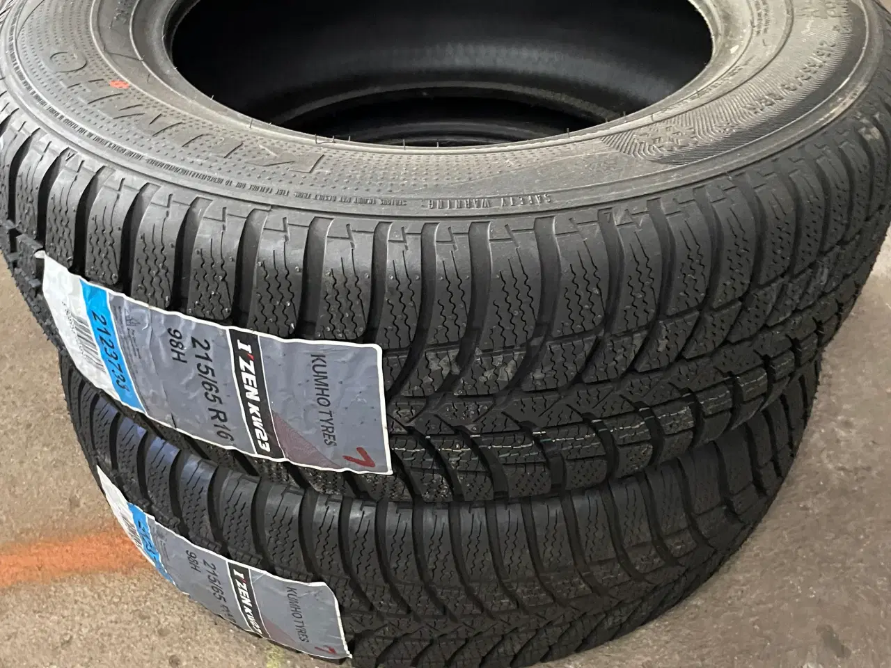 Billede 1 - 16 Kumho 215/65/16 Ref.L8 vinter