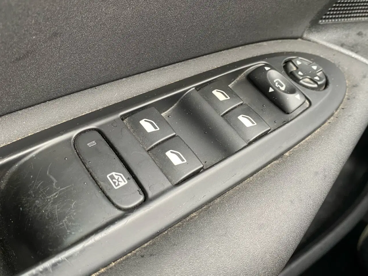 Billede 16 - Citroën C4 1,6 HDI Seduction 92HK 5d