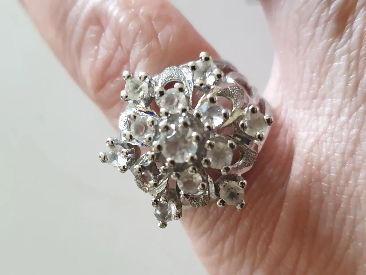 Billede 1 - Stor sølv ring