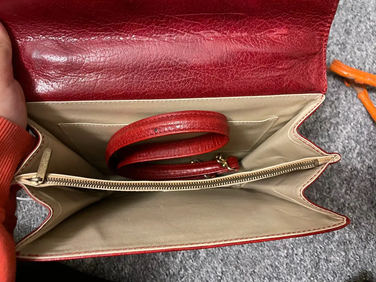 Billede 4 - Rød taske 