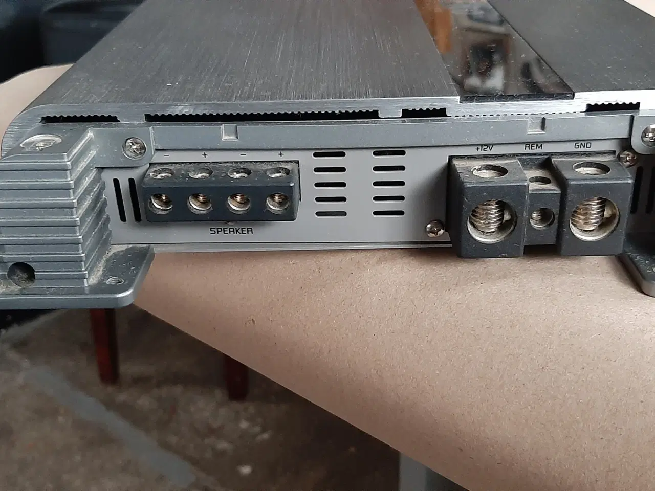 Billede 3 - Bas forstærker