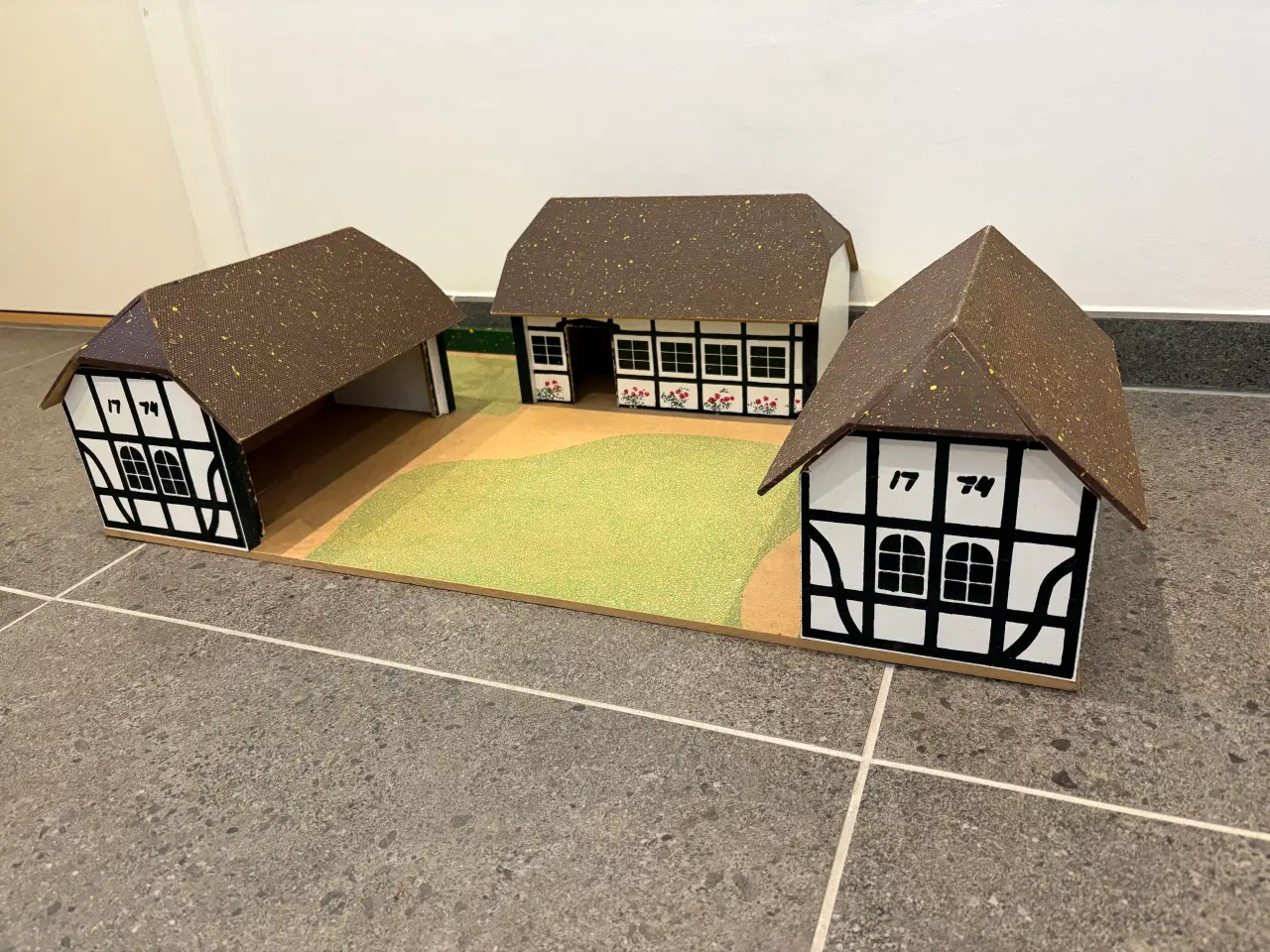 Billede 1 - Bondegård i træ