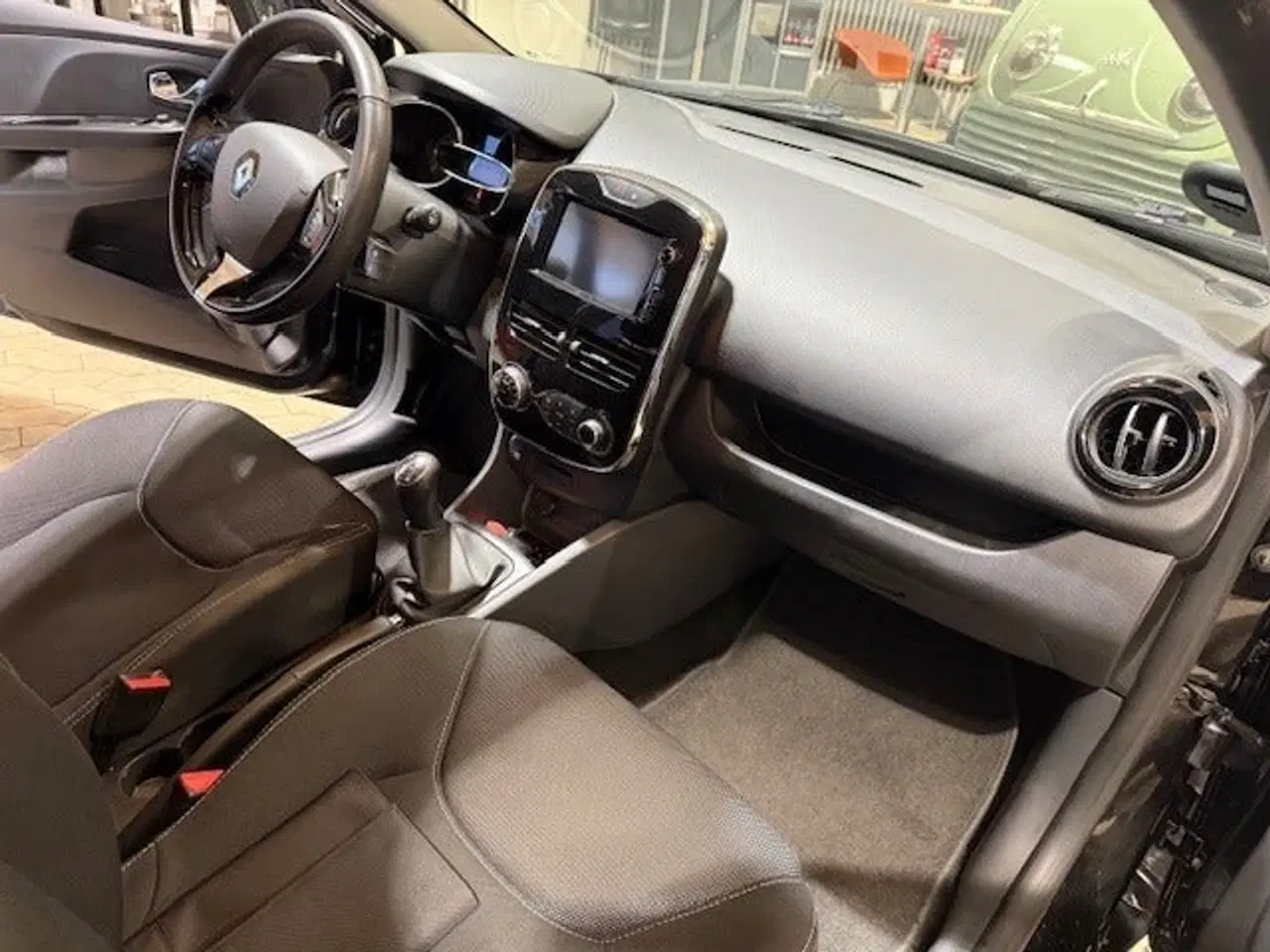 Billede 8 - Renault Clio IV 0,9 TCe 90 Expression Sport Tourer