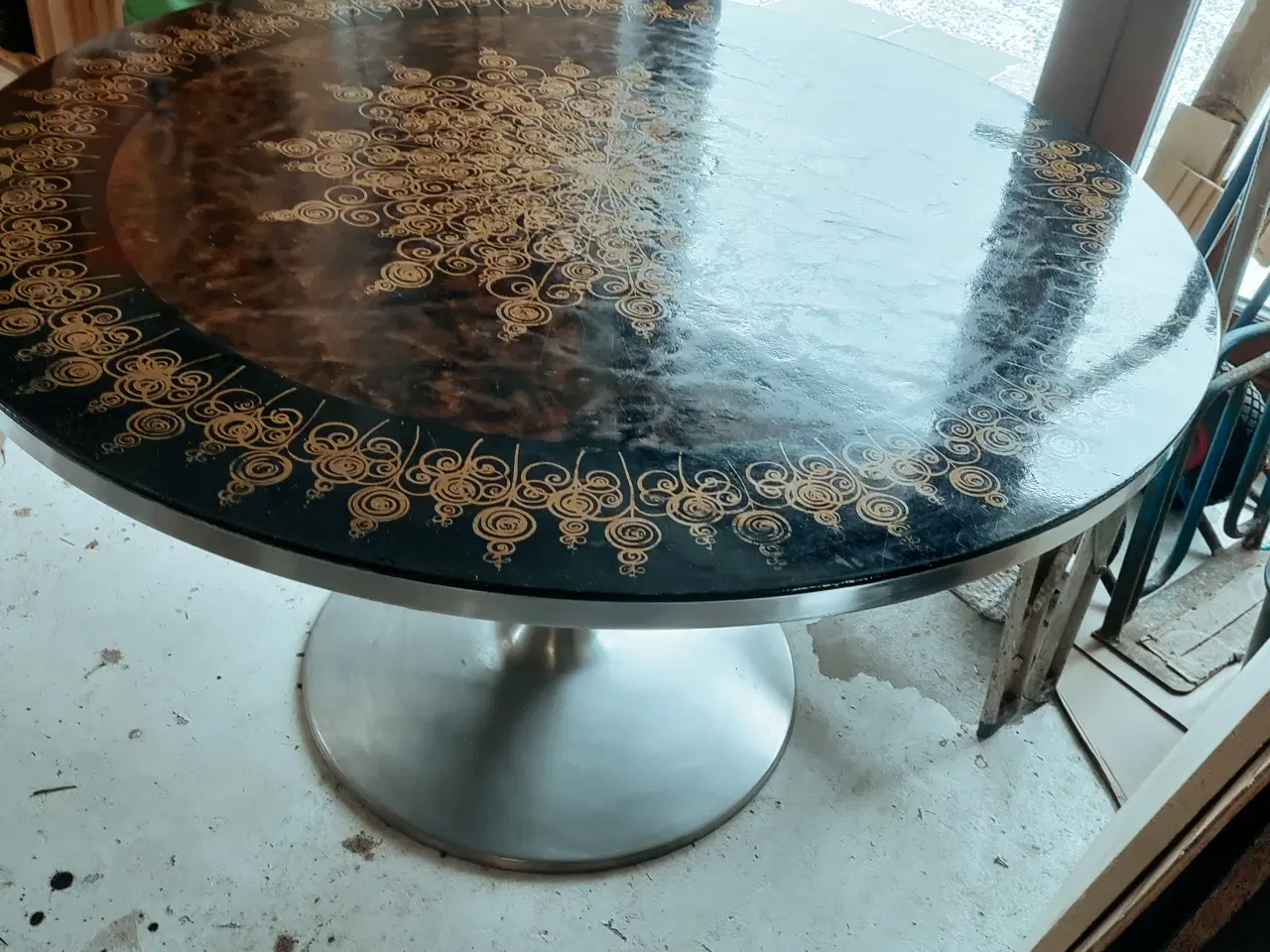 Billede 1 - Bjørn Wiinblad Myggen rund bord 118 cm Ø 69 cm høj