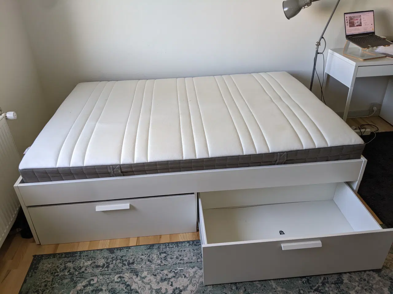 Billede 9 - IKEA BRIMNES BED WHITE 140X200CM  +matress +top