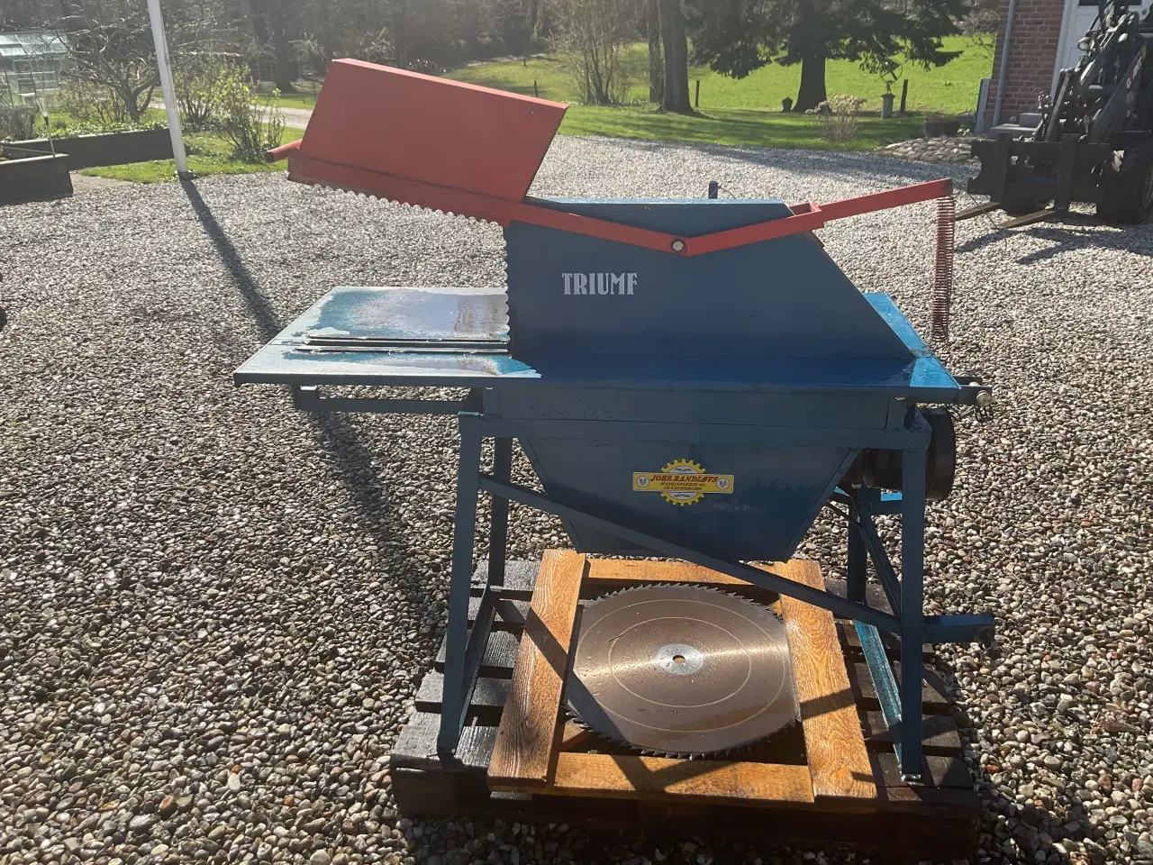 Billede 1 - Brændesav til traktor