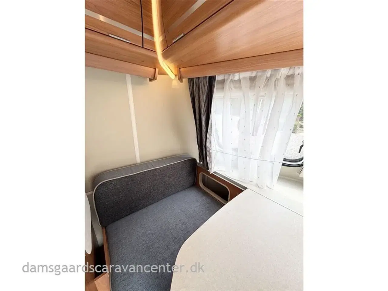 Billede 7 - 2018 - Hymer Touring Familia 310   Forventes på lager primo uge 23