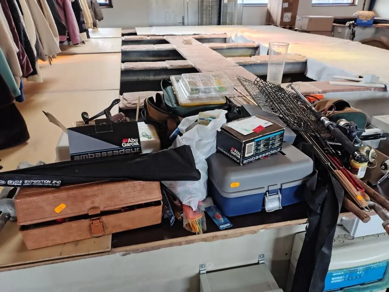 Billede 1 - Fiskestænger mv.