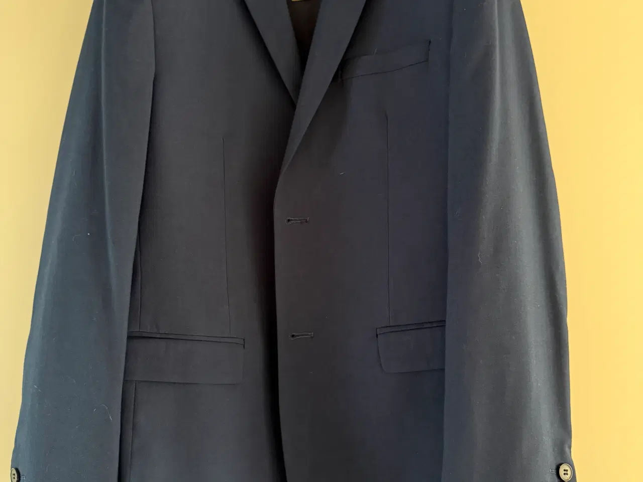 Billede 1 - Konfirmationstøj - dreng