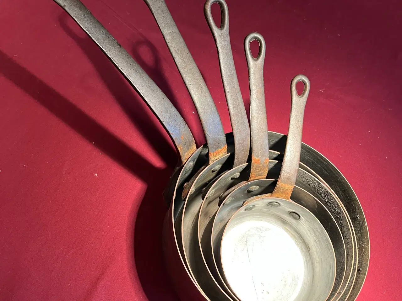 Billede 1 - Gamle kobber kasseroller 5 stk.