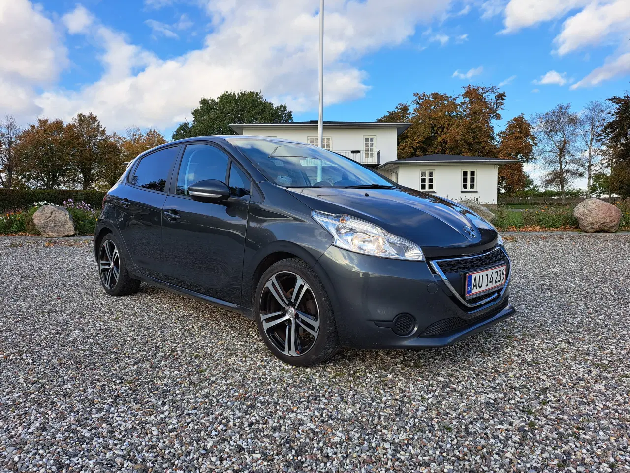 Billede 1 - Peugeot 208, 1.6 Blue E-HDI