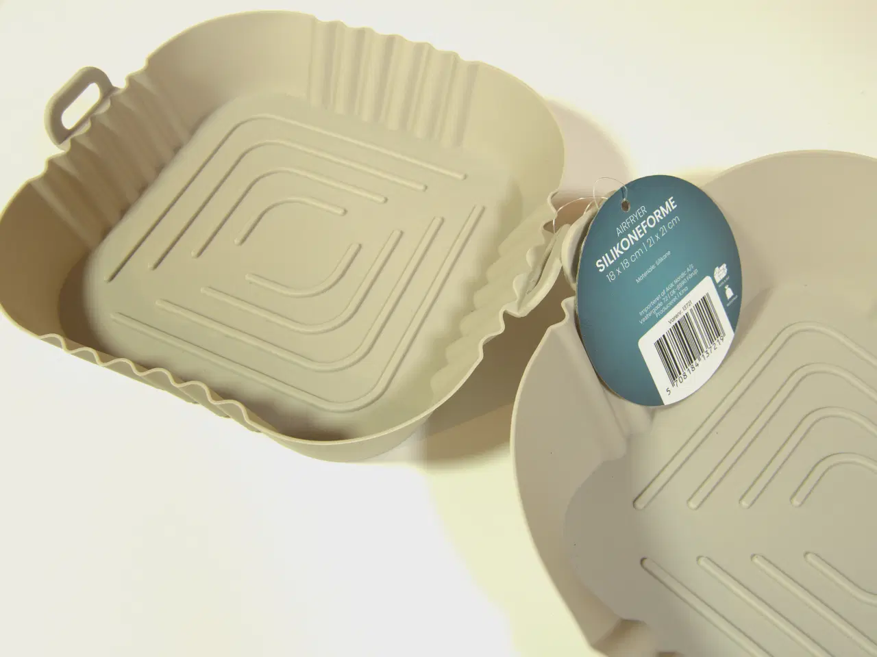 Billede 3 - Airfryer silikoneforme, tåler maskinopvask.