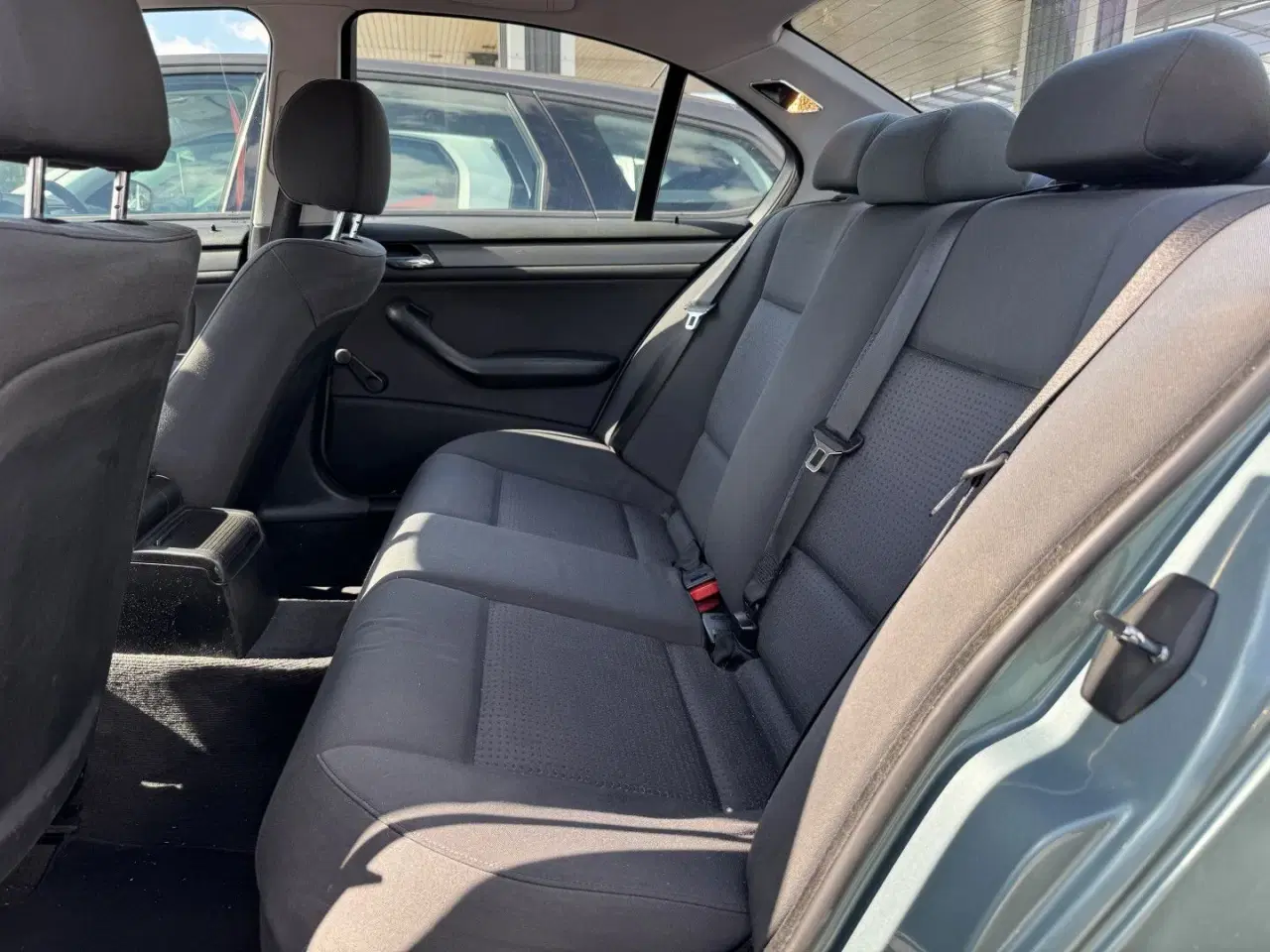 Billede 15 - BMW 318i 143HK