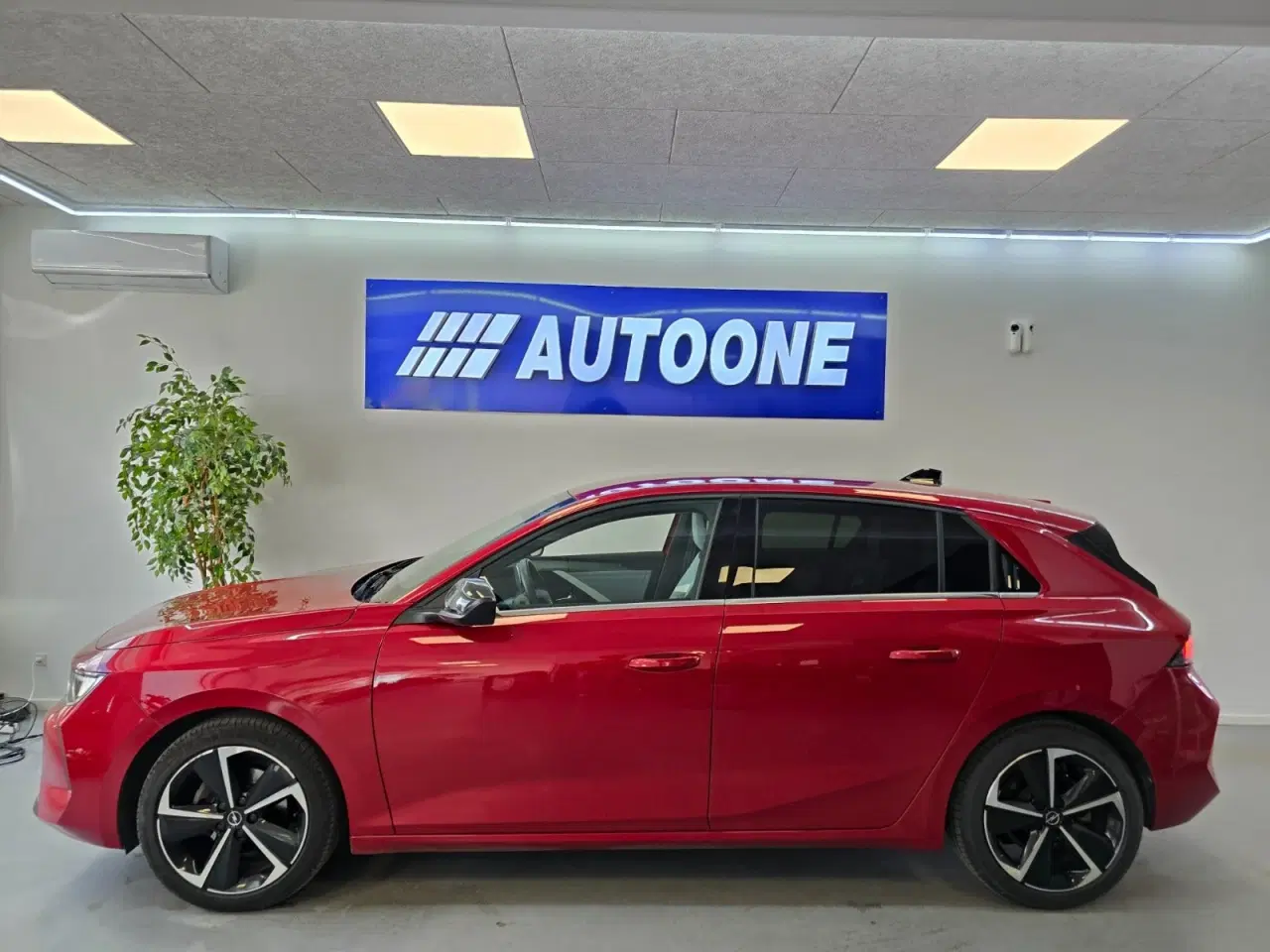 Billede 2 - Opel Astra 1,2 T 130 Elegance aut.