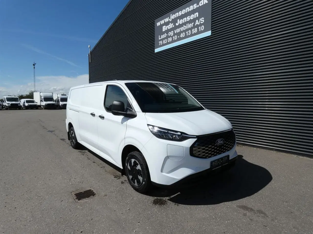 Billede 1 - Ford E-Transit Custom 320 L2H1 EL Trend 218HK Van Aut.