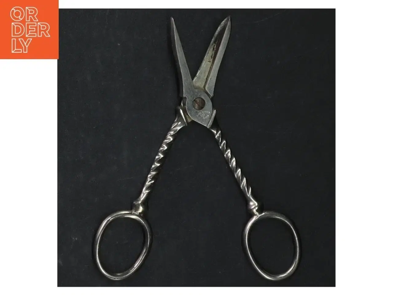 Billede 2 - Sølvfarvet saks fra D. Wusthof (str. 12,5 cm)