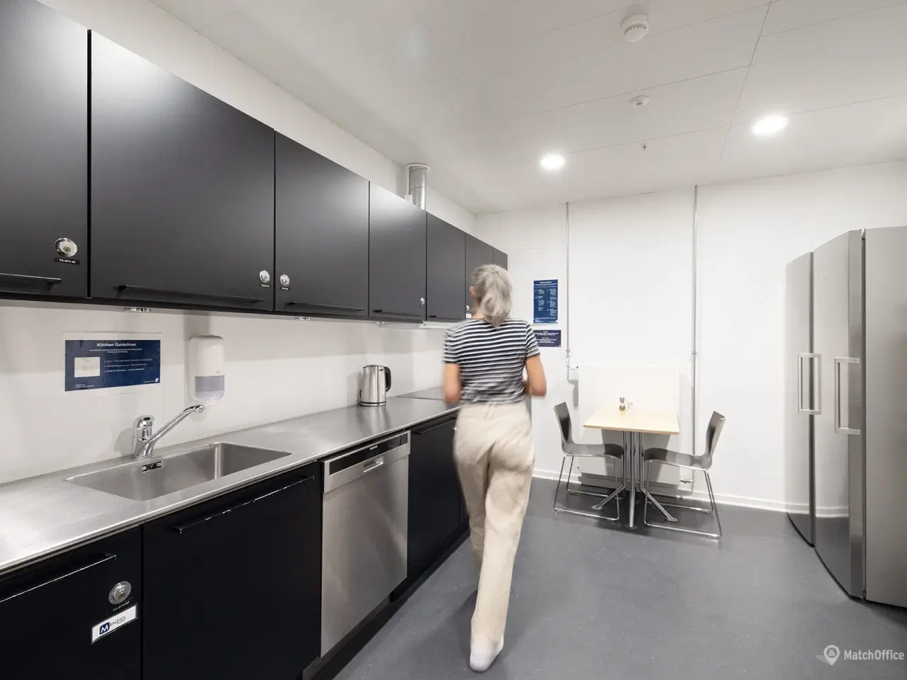 Billede 6 - Kontor i hektiske Terminal 2