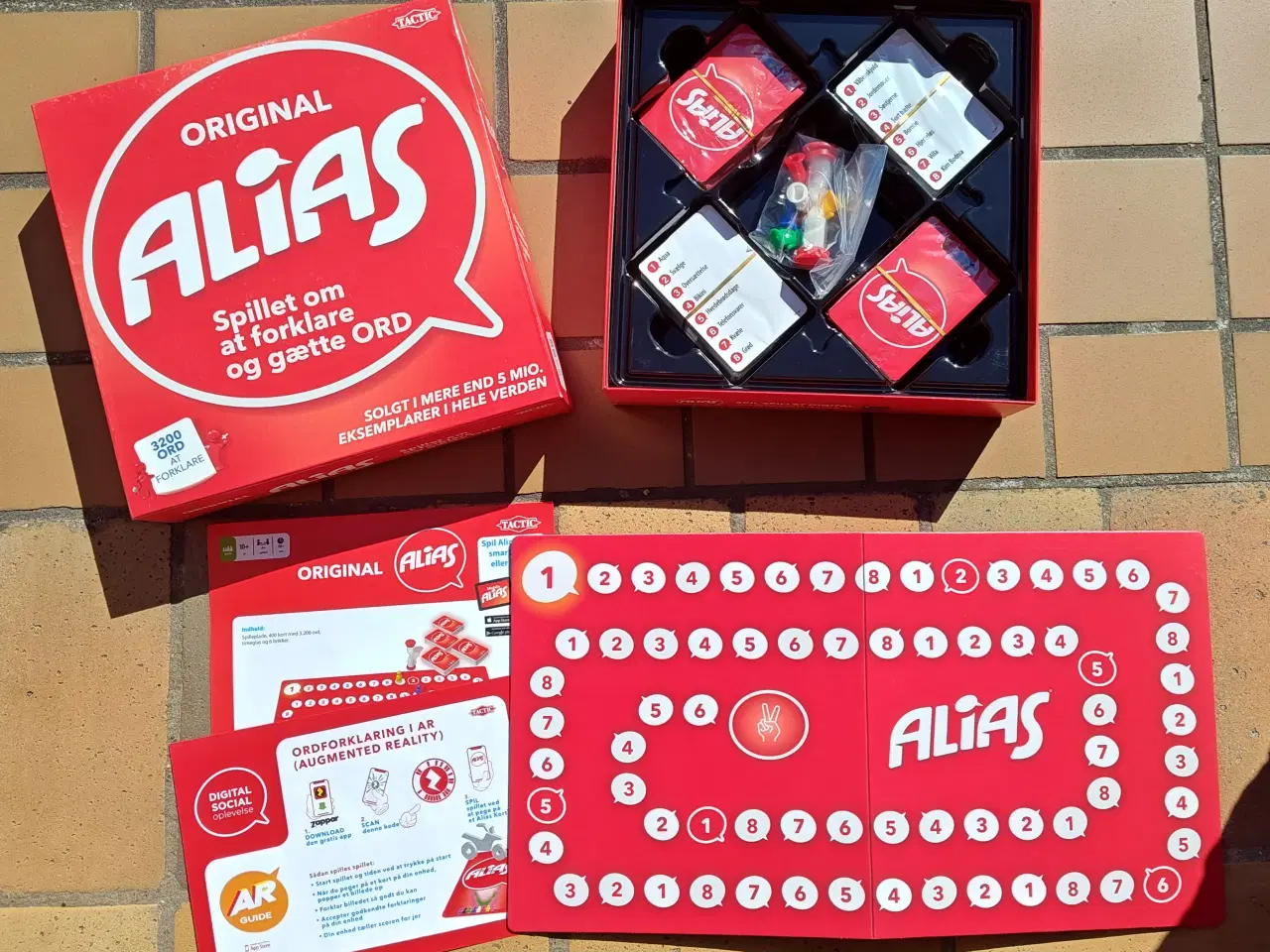 Billede 2 - UBRUGT Alias Brætspil