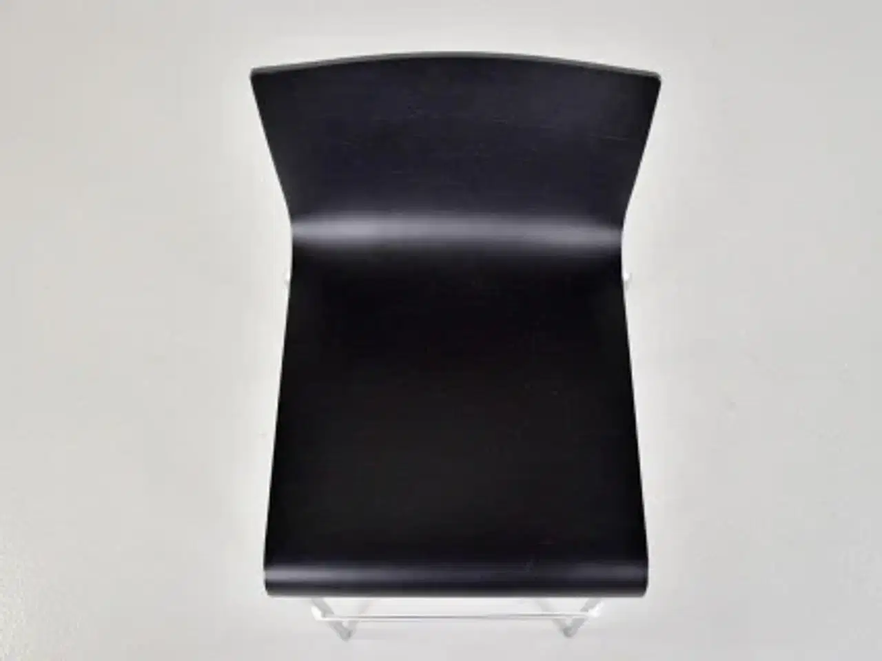 Billede 5 - Kuadra barstol fra pedrali med sort sæde og stel i mat krom