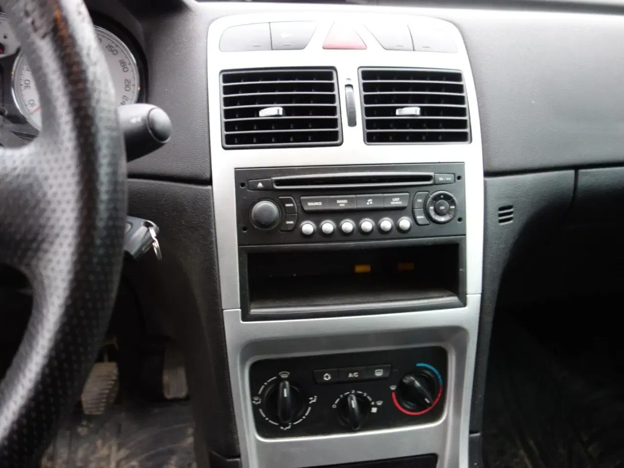 Billede 8 - Peugeot 307 1,6 Collection stc.