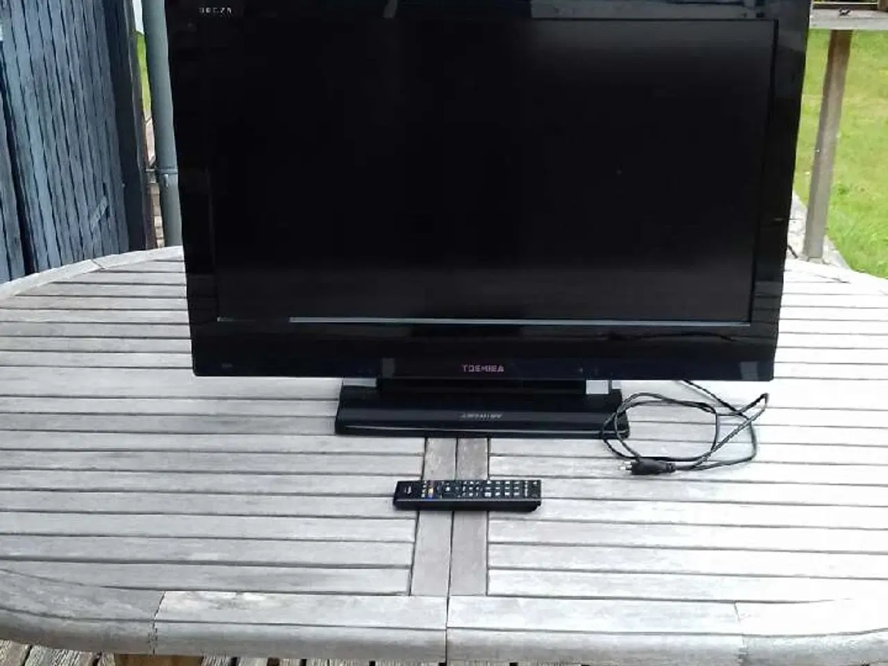 Billede 1 - Et tv fra Toshiba.