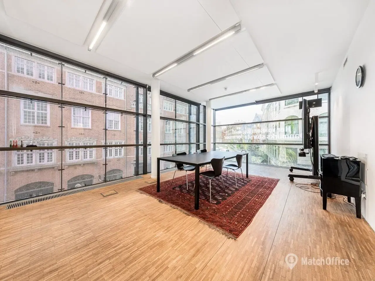 Billede 2 - Sjældent udbudte kontorlokaler i det tidligere klædelager