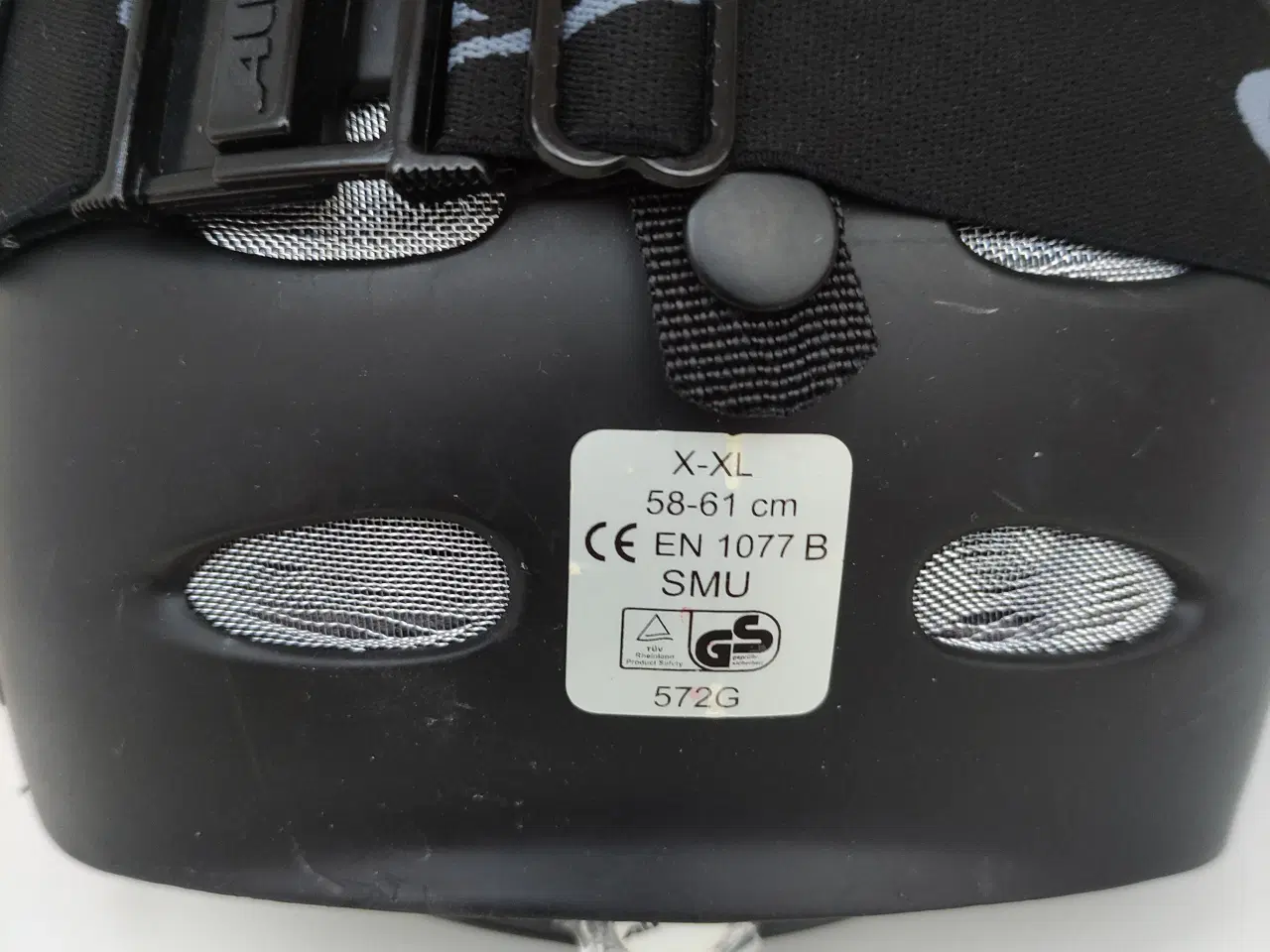 Billede 2 - Skihjelm med briller