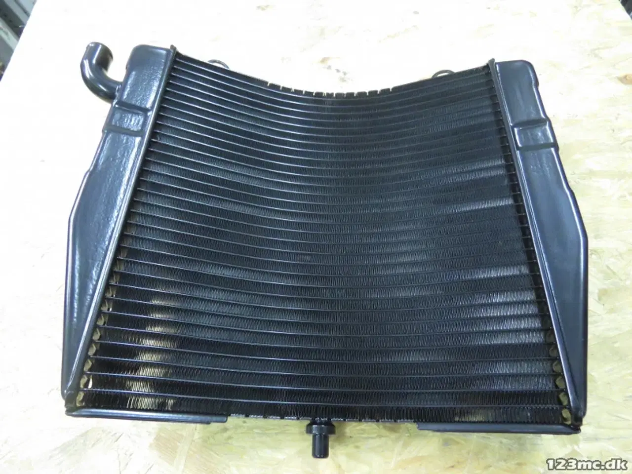 Billede 2 - Køler, Suzuki RF900