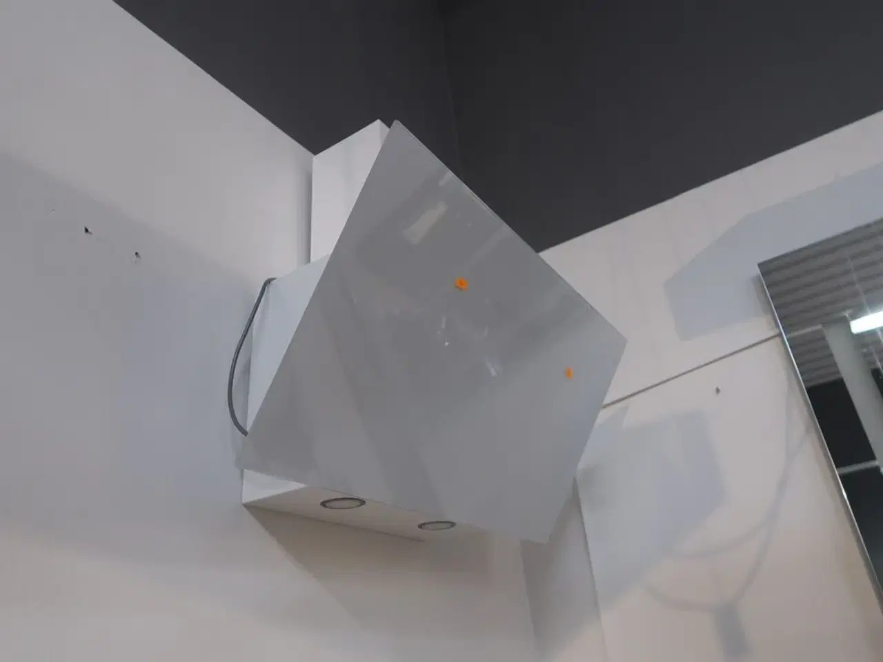 Billede 3 - Væghængt emhætte EICO E25 80W 5613