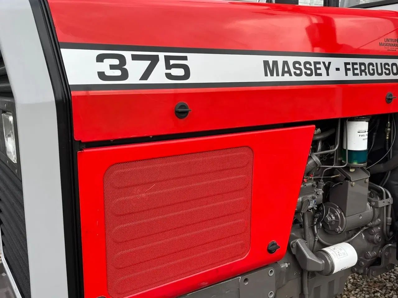 Billede 8 - Massey Ferguson 375 DEN ER SOM NY! Hi-Line model med fyldt servicebog og time garanti på.