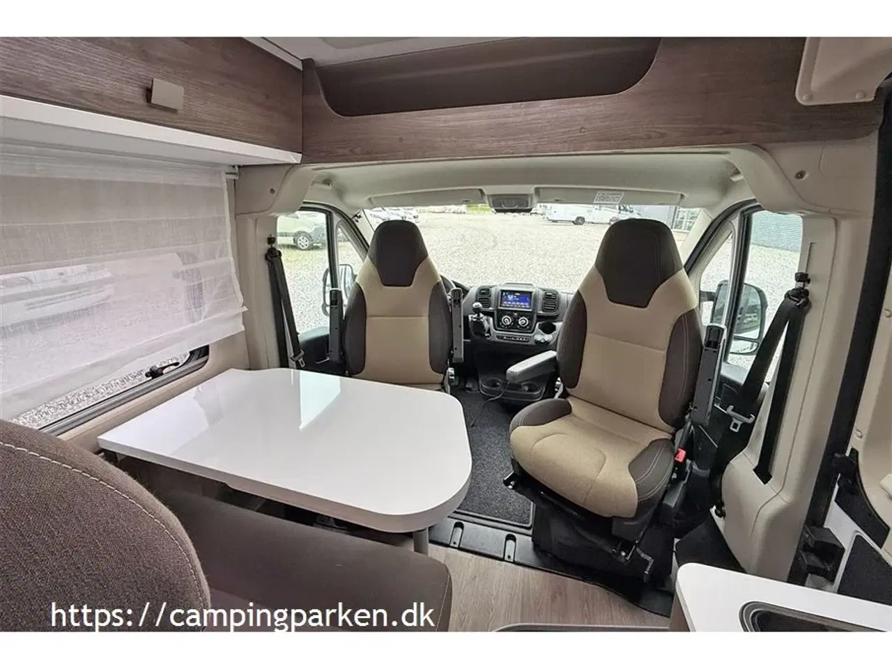 Billede 3 - 2024 - Benimar Benivan 161 ES   Kort van med enkeltsenge under 6 meter