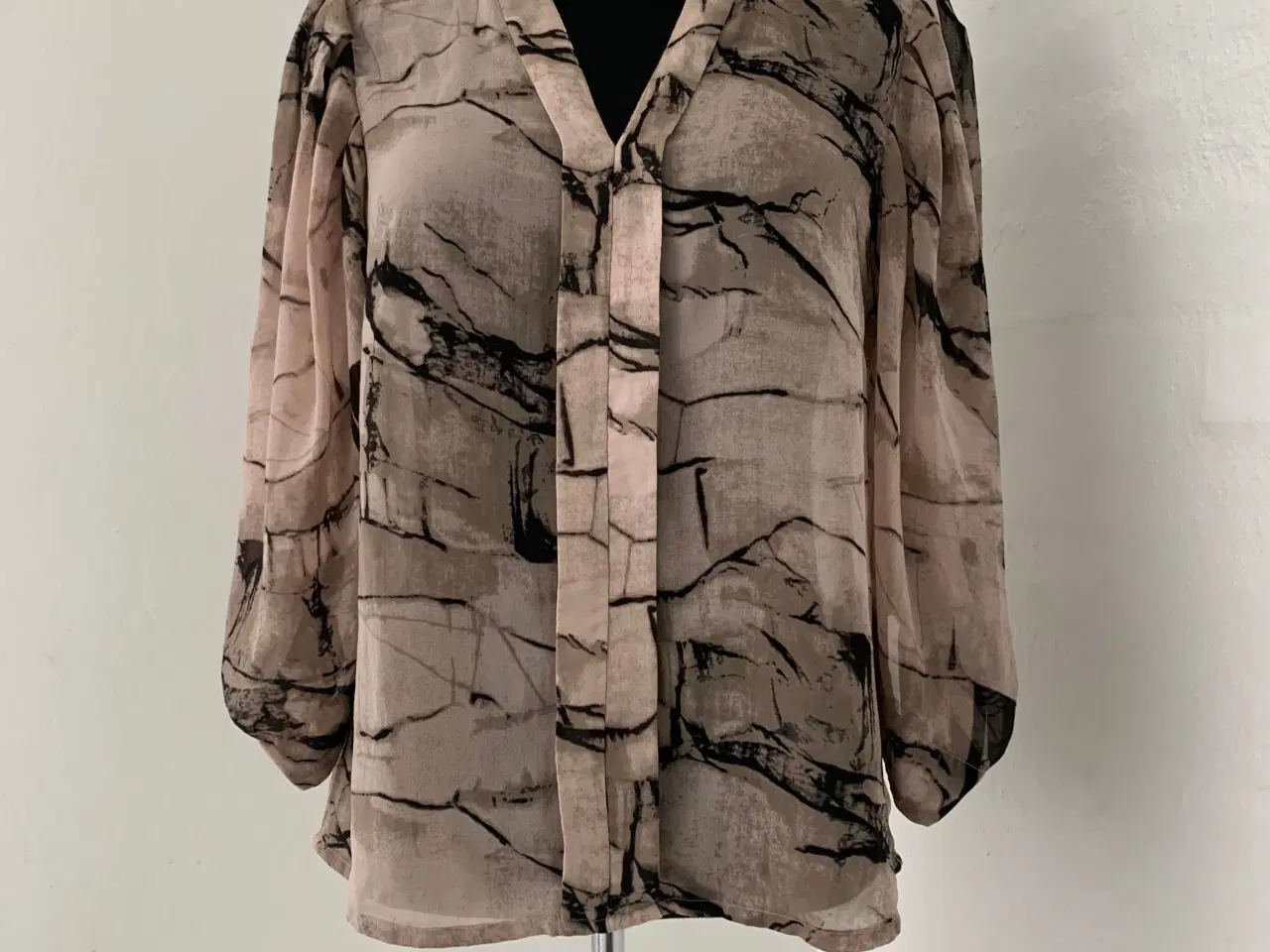 Billede 1 - Bluse str.36